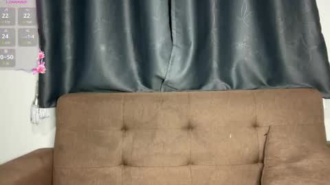 Snapshot of pussymoneywet chatting on June 4, 2026, 8:15 pm Lina online show from June 4, 2026, 8:15 pm