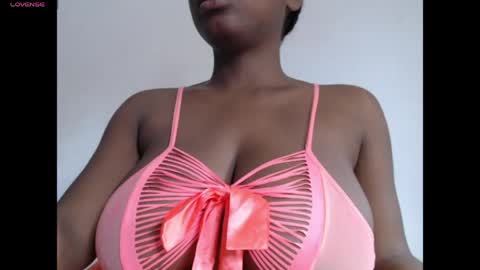 pussyxcockx online show from May 24, 2026, 9:25 am