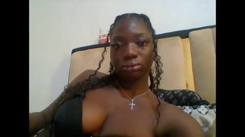 Snapshot of pweedy_ora chatting on July 24, 2026, 10:41 pm ora online show from July 24, 2026, 10:41 pm