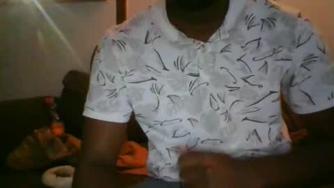 Snapshot of python974 chatting on December 20, 2024, 5:51 pm Python online show from December 20, 2024, 5:51 pm