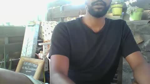 Snapshot of python974 chatting on January 14, 2025, 3:01 am Python online show from January 14, 2025, 3:01 am