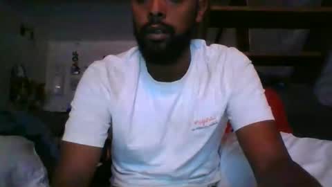 Snapshot of python974 chatting on September 9, 2025, 6:40 pm Python online show from September 9, 2025, 6:40 pm