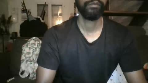 Snapshot of python974 chatting on October 2, 2025, 2:07 am Python online show from October 2, 2025, 2:07 am