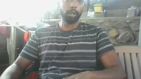 Snapshot of python974 chatting on October 4, 2025, 2:42 am Python online show from October 4, 2025, 2:42 am