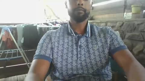 Snapshot of python974 chatting on October 10, 2025, 11:53 am Python online show from October 10, 2025, 11:53 am