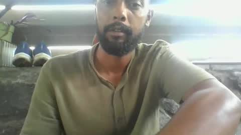 Snapshot of python974 chatting on October 24, 2025, 12:12 pm Python online show from October 24, 2025, 12:12 pm