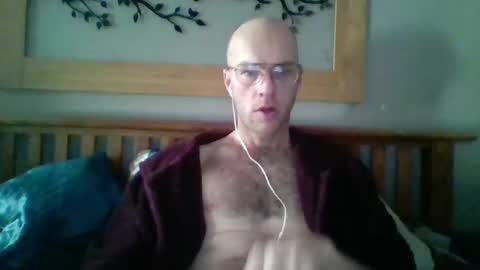 Snapshot of q2phq2ph chatting on November 20, 2025, 7:13 pm q2phq2ph online show from November 20, 2025, 7:13 pm