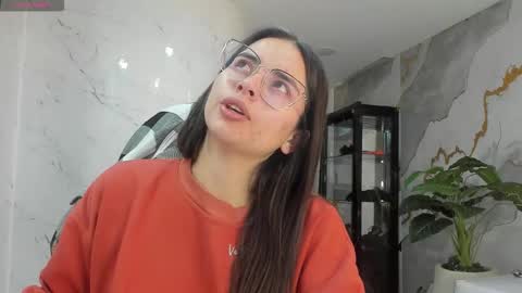 Qetsyah online show from February 13, 2026, 4:03 pm