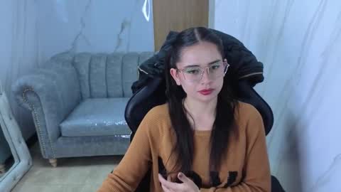 Qetsyah online show from February 23, 2026, 2:03 pm