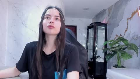 Qetsyah online show from April 2, 2026, 12:58 pm