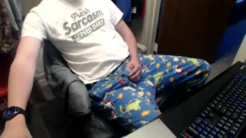Snapshot of qitrman chatting on June 18, 2026, 3:29 am qitrman online show from June 18, 2026, 3:29 am