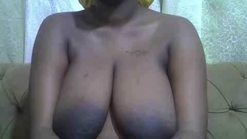 queeen online show from February 22, 2026, 7:29 am