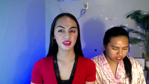 queen_danaya online show from June 14, 2026, 2:46 am