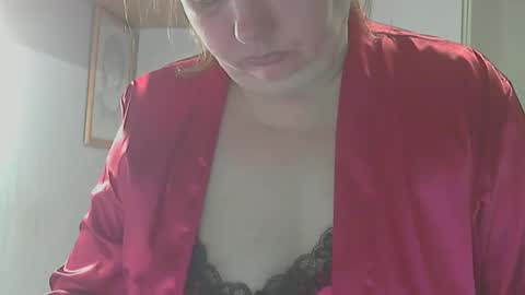 Snapshot of queen_jane8 chatting on March 30, 2026, 7:04 pm queen_jane8 online show from March 30, 2026, 7:04 pm