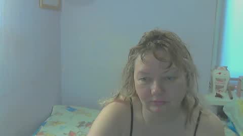 Snapshot of queen_jane8 chatting on April 2, 2026, 7:39 am queen_jane8 online show from April 2, 2026, 7:39 am