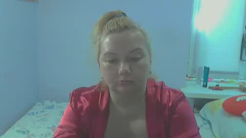 Snapshot of queen_jane8 chatting on May 9, 2026, 12:10 pm queen_jane8 online show from May 9, 2026, 12:10 pm