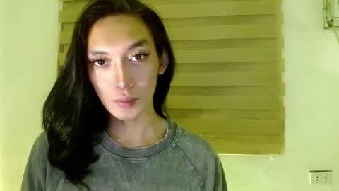 Snapshot of queen_lucifer chatting on January 12, 2026, 6:24 pm Queen Lucifer online show from January 12, 2026, 6:24 pm