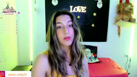 Snapshot of queen_natttyy chatting on December 20, 2024, 4:20 am queen_natttyy online show from December 20, 2024, 4:20 am