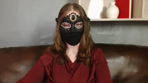 Nora online show from June 19, 2026, 10:57 pm