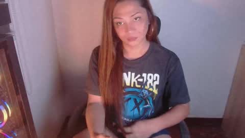 Snapshot of queen_of_all_queens chatting on February 17, 2026, 2:13 pm samantha online show from February 17, 2026, 2:13 pm