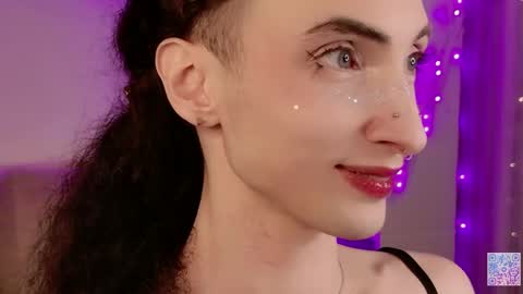 queen_of_tease online show from April 18, 2026, 4:00 pm