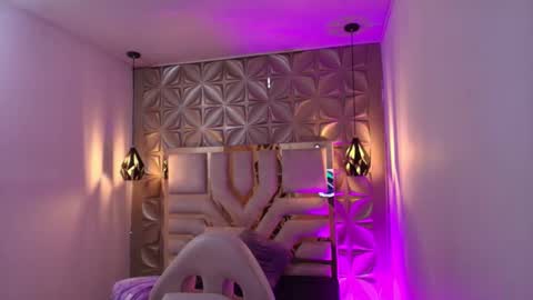   online show from February 14, 2026, 11:51 am