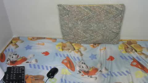 queen_polite online show from November 24, 2025, 7:41 am