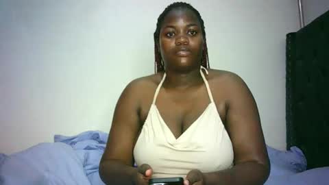 Snapshot of queen_sarafina chatting on April 8, 2026, 2:44 am Queen Sara online show from April 8, 2026, 2:44 am