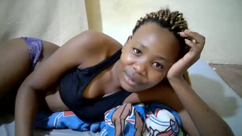 queen_slender online show from August 2, 2026, 11:52 am
