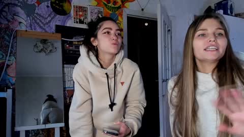 Snapshot of queenafina chatting on September 24, 2025, 3:04 pm Kim online show from September 24, 2025, 3:04 pm