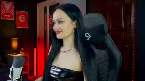 Your world and the universe Aliss online show from March 4, 2026, 5:02 am