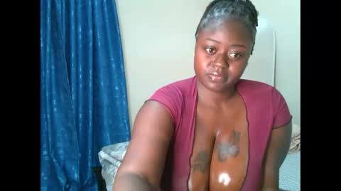 queenboobs254 online show from June 5, 2026, 4:52 am