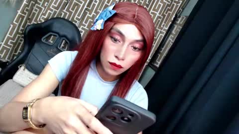 just call me QUEEN and ill be there online show from November 25, 2025, 5:46 pm