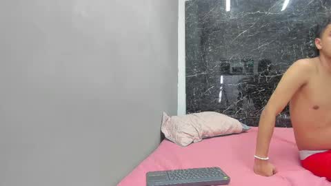queenie_quinn09 online show from March 6, 2025, 6:05 pm