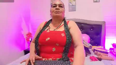 Snapshot of queenmature chatting on June 30, 2026, 7:37 pm VickyBoobss online show from June 30, 2026, 7:37 pm