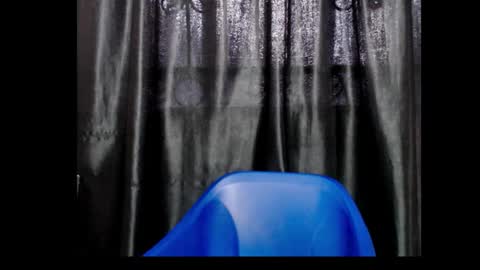 Zoey online show from November 30, 2025, 9:46 am