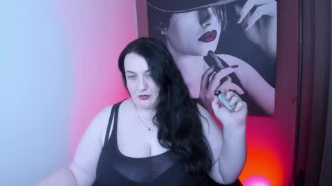 Snapshot of queenofhaze chatting on September 20, 2025, 1:45 pm you may simply address Me with Your Grace online show from September 20, 2025, 1:45 pm