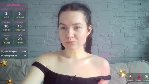 QueenOfModels online show from April 11, 2026, 7:45 am