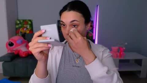 Snapshot of queenofthesense chatting on October 30, 2025, 5:24 pm Patricia online show from October 30, 2025, 5:24 pm