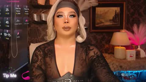 Snapshot of queensasha_destroyer chatting on September 11, 2025, 11:32 am queensasha_destroyer online show from September 11, 2025, 11:32 am