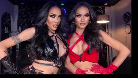 Snapshot of queenvalentinats chatting on February 14, 2025, 10:14 pm ValentinaMoone online show from February 14, 2025, 10:14 pm