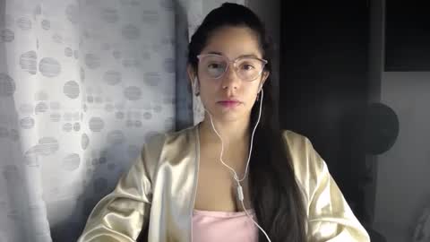 Snapshot of queenvictoria2023 chatting on March 30, 2026, 4:02 am Paola online show from March 30, 2026, 4:02 am