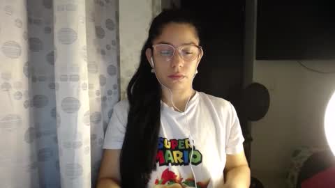 Snapshot of queenvictoria2023 chatting on May 20, 2026, 3:24 am Paola online show from May 20, 2026, 3:24 am