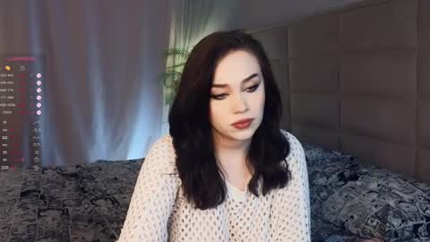 Teri  My favorite vibes 77 101 222 666 online show from February 23, 2025, 12:59 pm