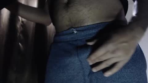 oilypanda online show from January 2, 2025, 9:39 pm