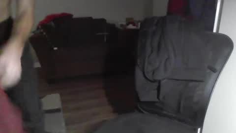 Snapshot of quinsanre chatting on January 18, 2025, 6:10 pm Bones online show from January 18, 2025, 6:10 pm