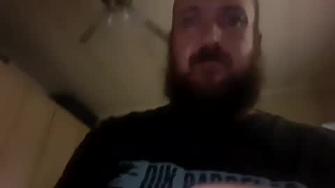 Snapshot of quintinvw0011 chatting on February 22, 2025, 1:02 pm quintinvw0011 online show from February 22, 2025, 1:02 pm