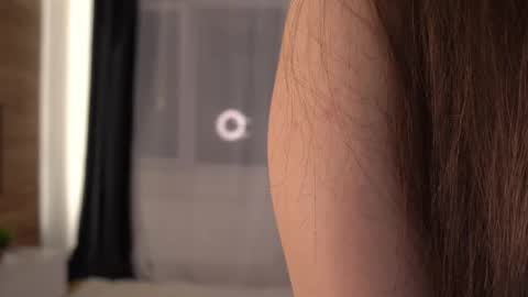 kiri online show from February 1, 2026, 5:33 pm