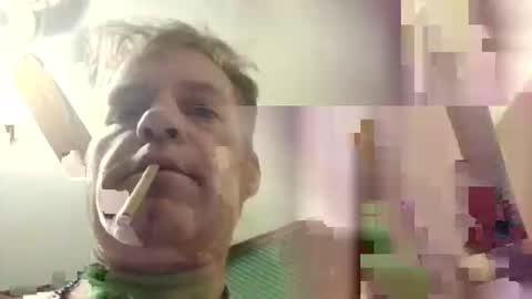 r04233054 online show from December 3, 2025, 7:38 am