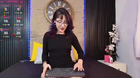  Rachel  online show from June 22, 2026, 3:25 am